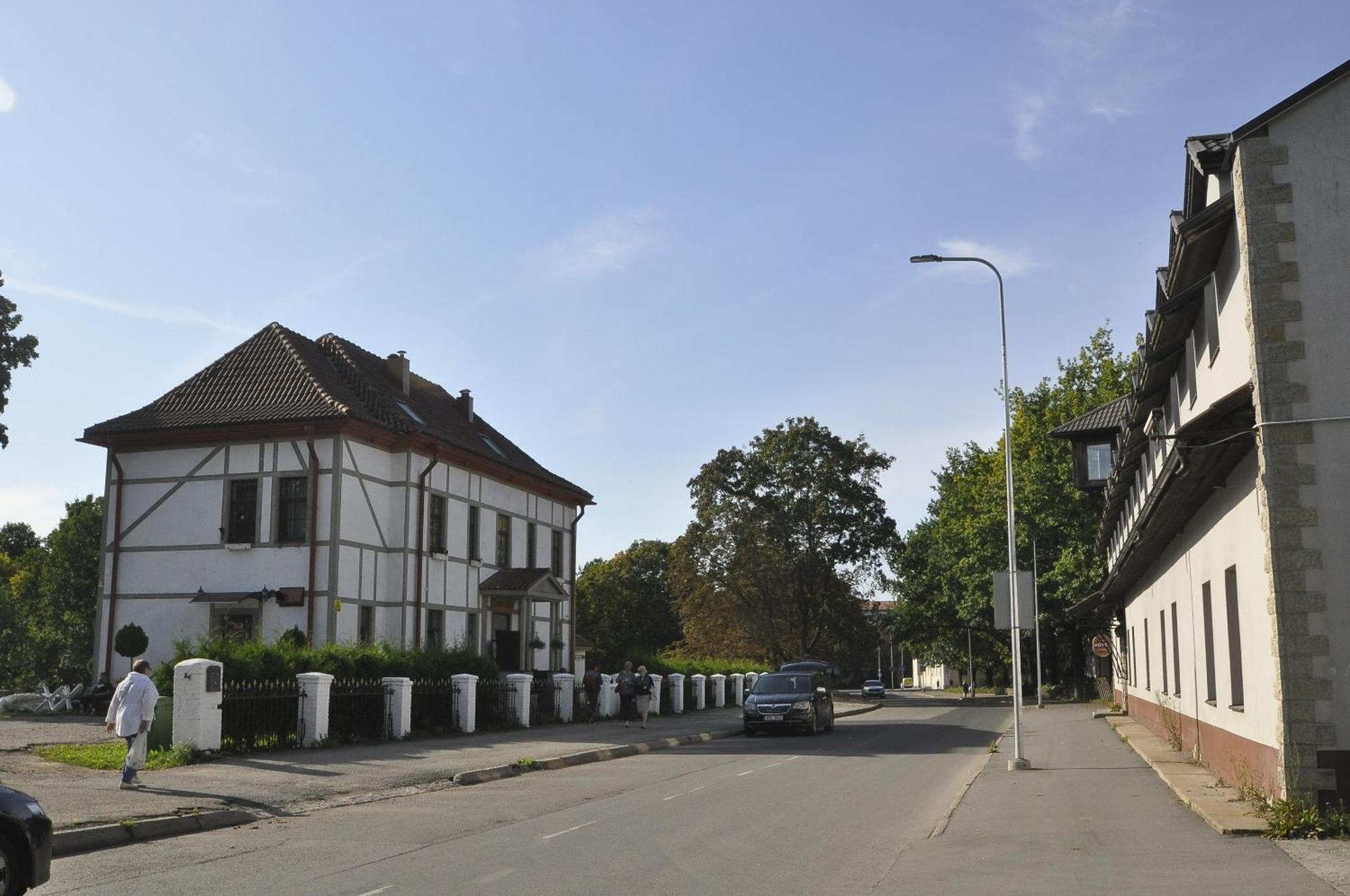 Prestige Apartment Narva Bagian luar foto